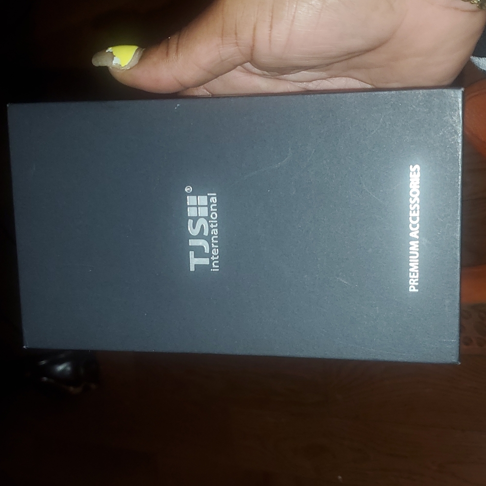 NICE PHONE CASE.SAMSUNG GALAXY 10 SOLD
